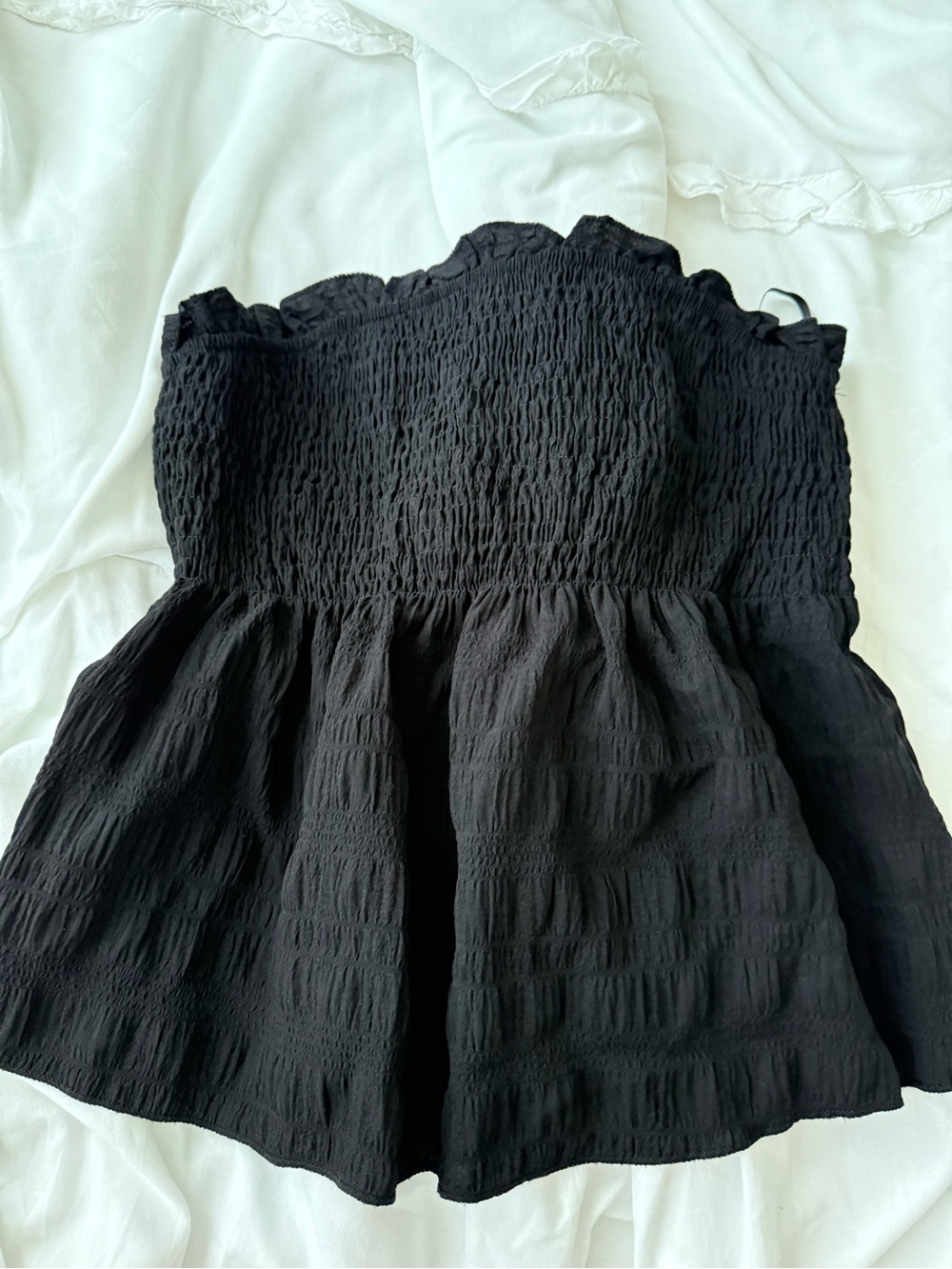 SHEIN Black Smocked Strapless Peplum Camisole